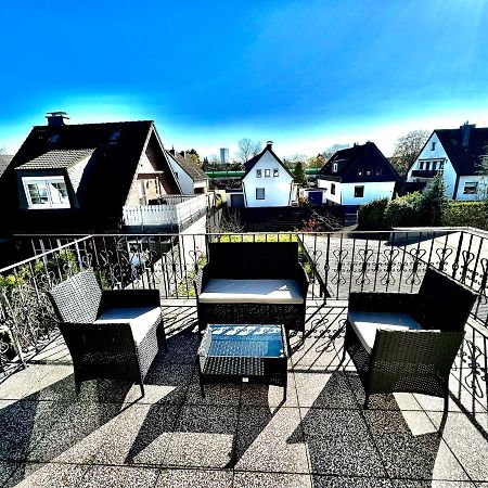 Praktisches Zimmer Im Grossen Haus Mit Garten دوسلدورف المظهر الخارجي الصورة
